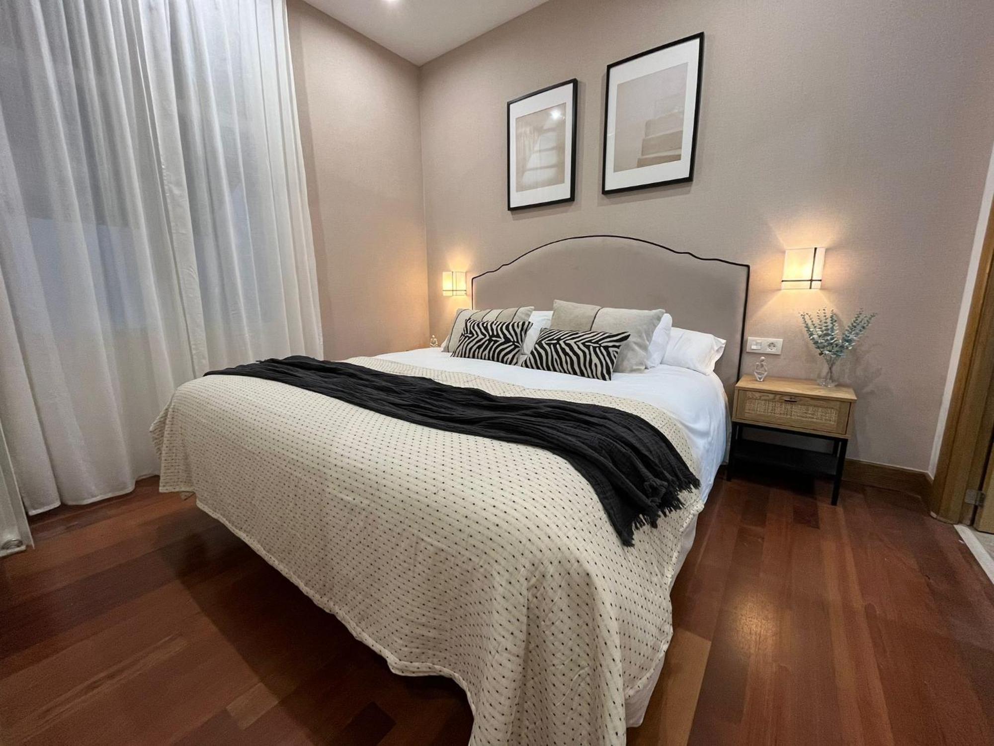 Appartamento Old Town Core Next To Plaza Nueva