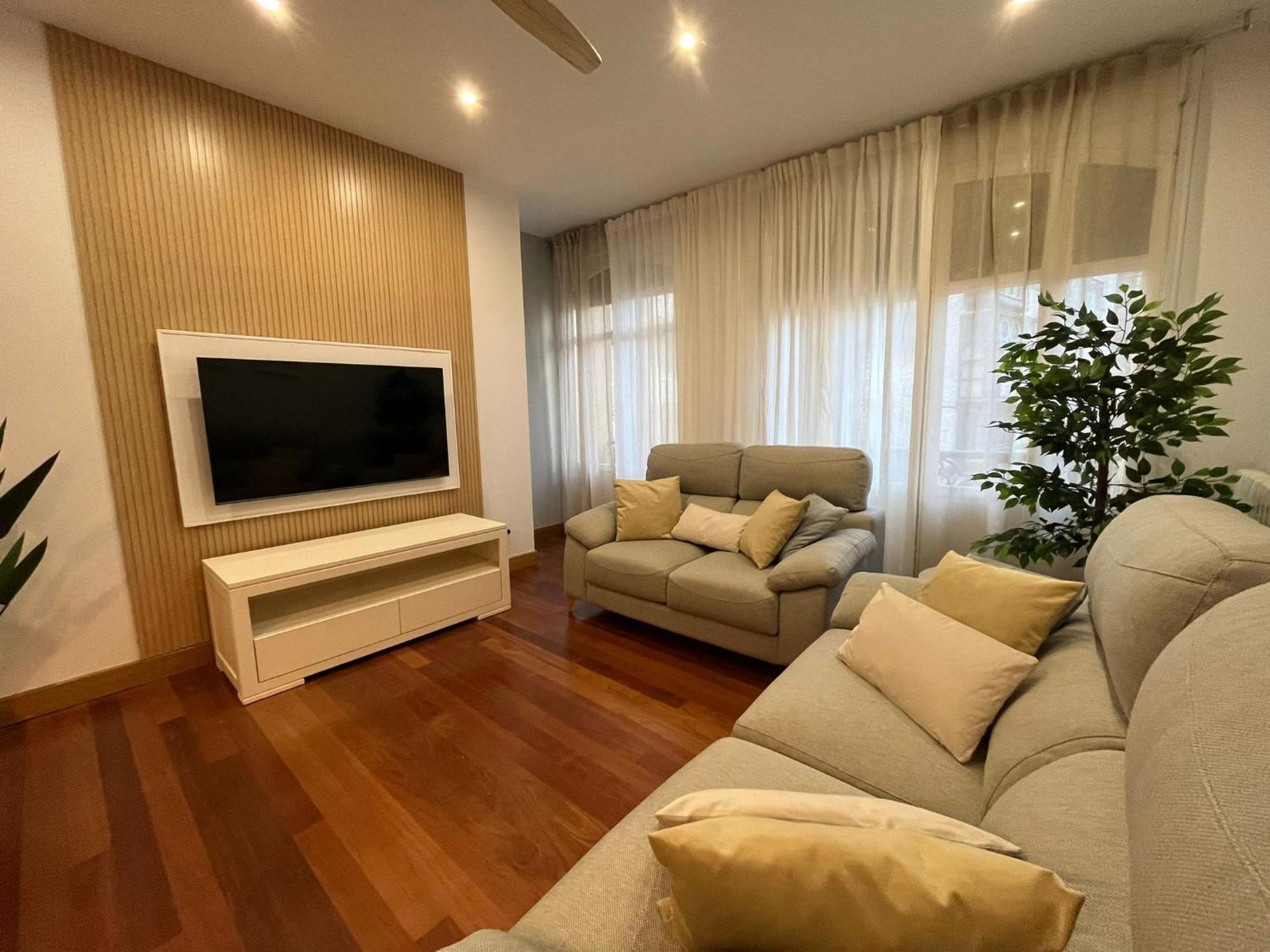 Appartamento Old Town Core Next To Plaza Nueva